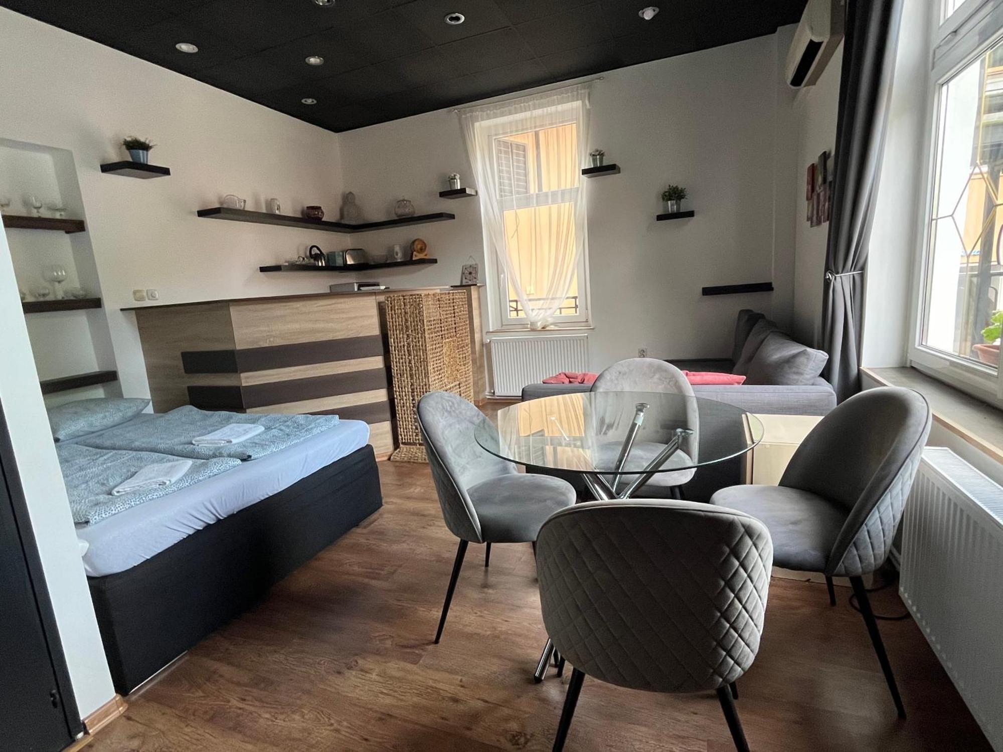Smeraldo Apartmanok Siófok Zewnętrze zdjęcie