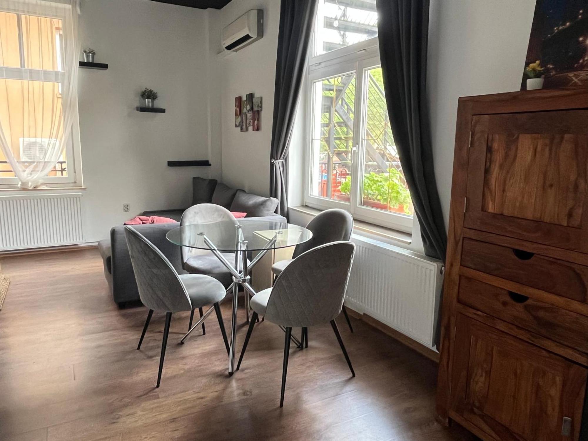 Smeraldo Apartmanok Siófok Zewnętrze zdjęcie